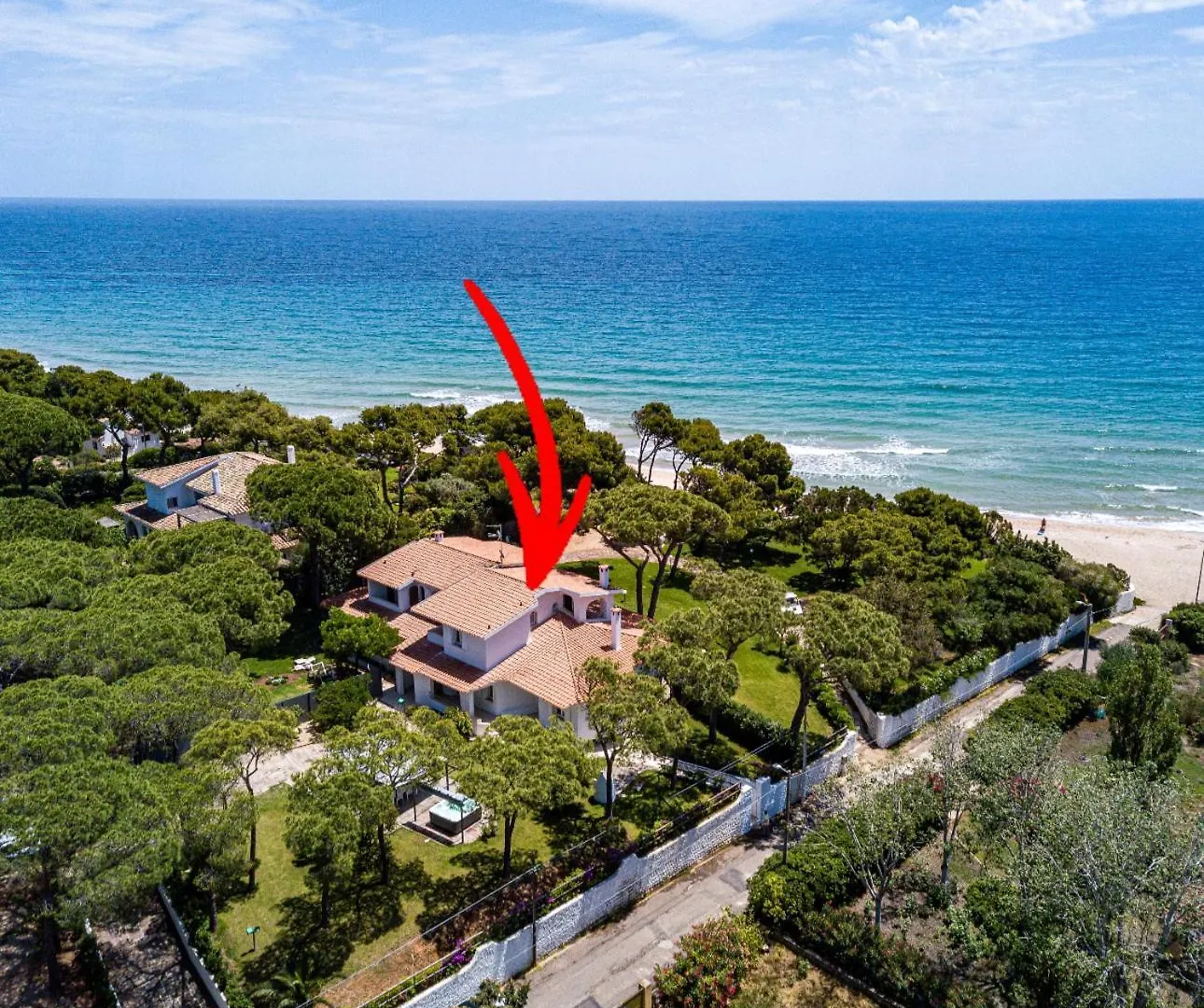 Villa Beachfront Marina Santa Margherita di Pula 0*,  Italia