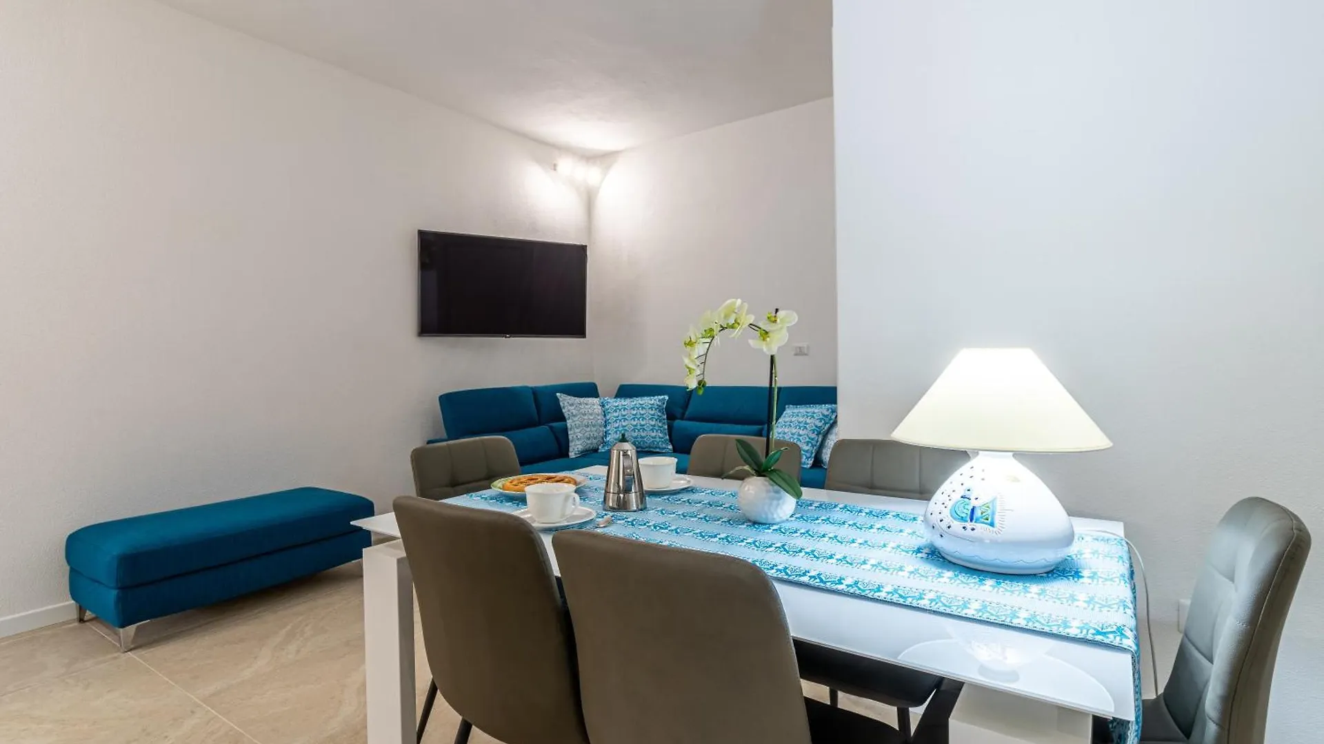 Villa Beachfront Marina Santa Margherita di Pula
