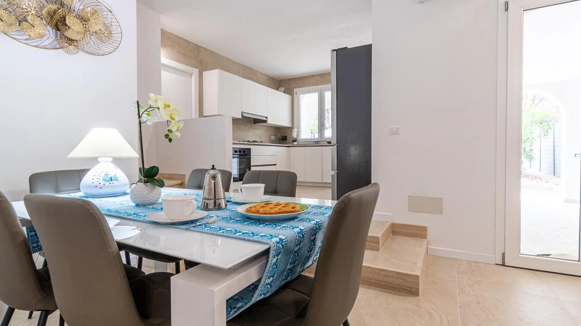Villa Beachfront Marina Santa Margherita di Pula