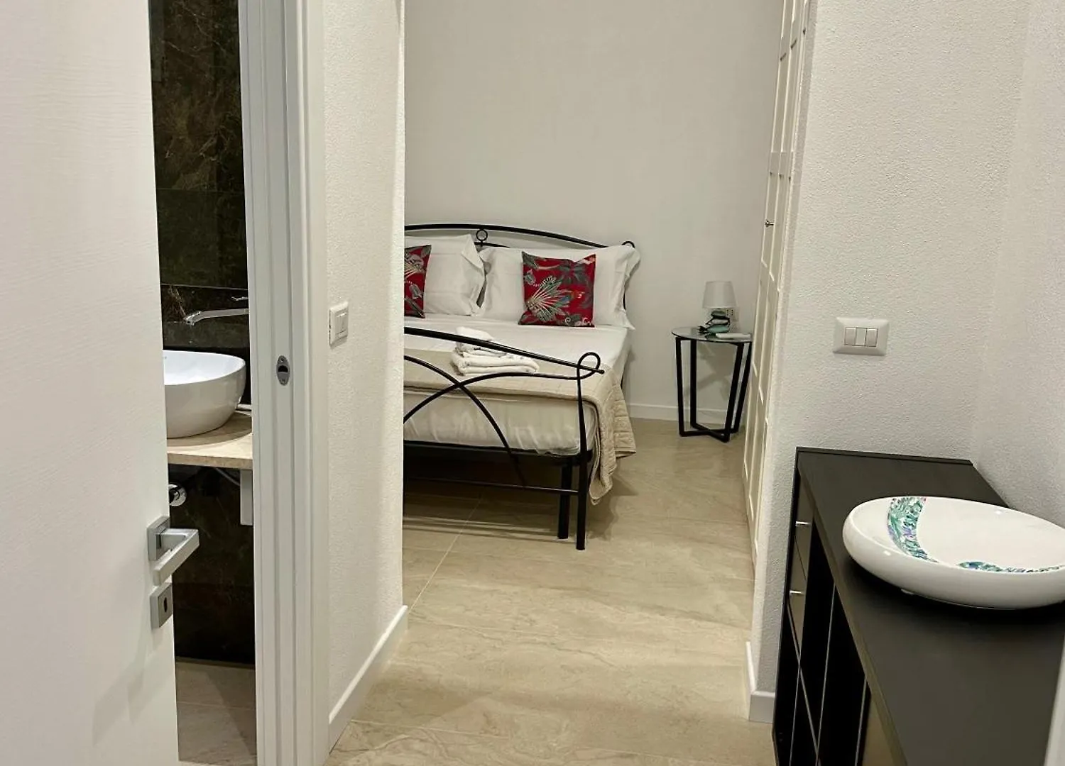 Villa Beachfront Marina Santa Margherita di Pula Italia