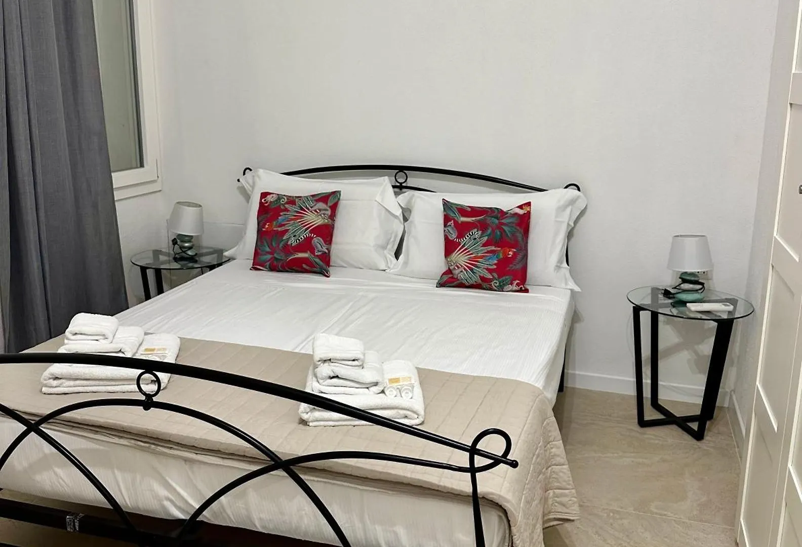 Villa Beachfront Marina Santa Margherita di Pula Italia
